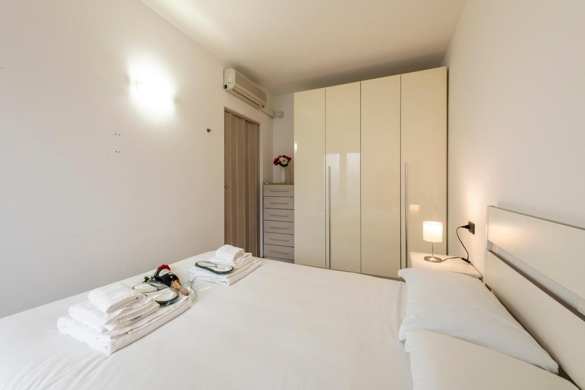 Bnbutler - Archimede 53 - Bright Studio Milan Bagian luar foto